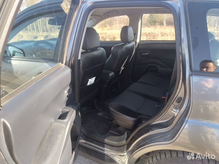 Citroen C-Crosser 2.0 CVT, 2011, 244 000 км