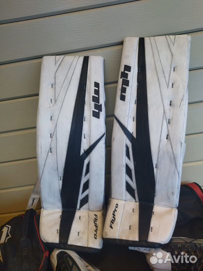 Вратарские щитки от топового производителя