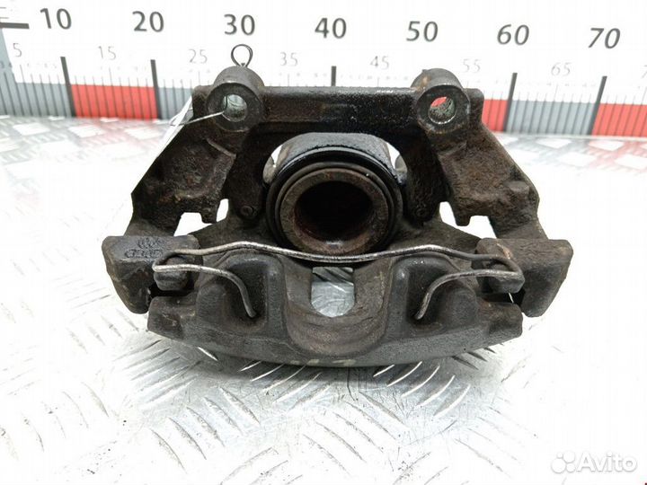 Суппорт передний правый Volkswagen Passat B5 рест