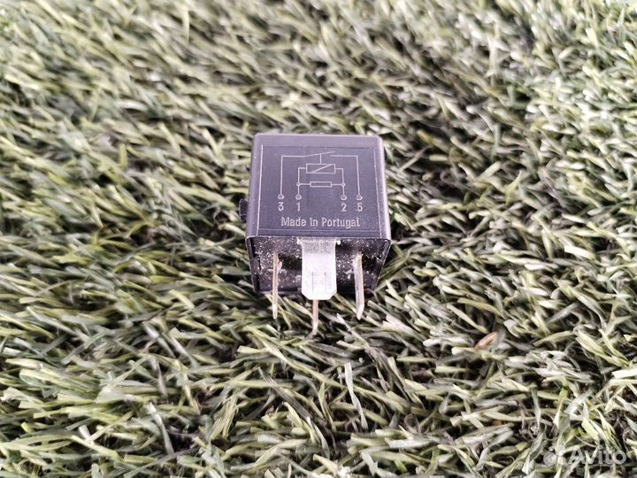 Реле Audi S8 4H2 cgta 2012