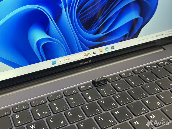 Ультрабук Huawei MateBook B5-430 i5-1135G7/ 512SSD