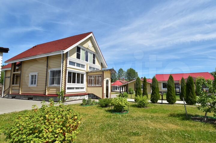 Коттедж 620 м² на участке 44 сот.