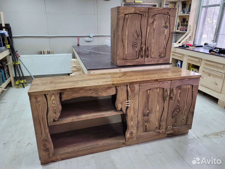 Кухня из массива дерева