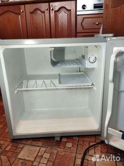 Холодильник Бирюса м 50