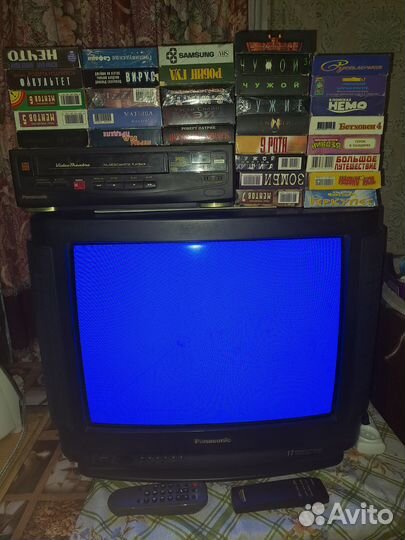 Телевизор и видак Panasonic