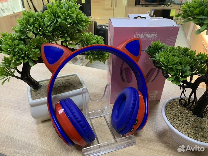 Беспроводные наушники CAT EAR BK-28C (новые)