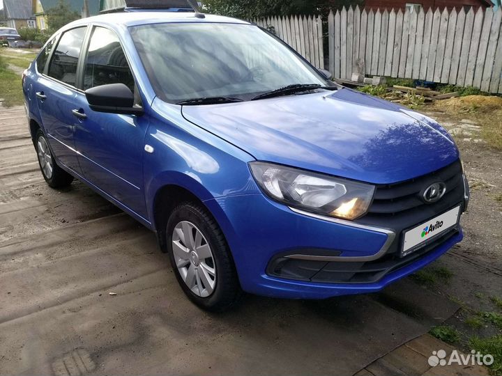 LADA Granta 1.6 МТ, 2020, 80 000 км