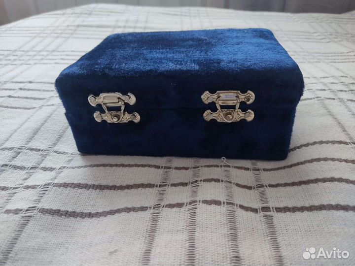Шкатулка бархатная 15 на 11 см