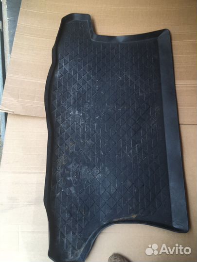 Коврик на багажник форд фьюжн