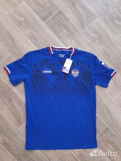 Футболка Forward L