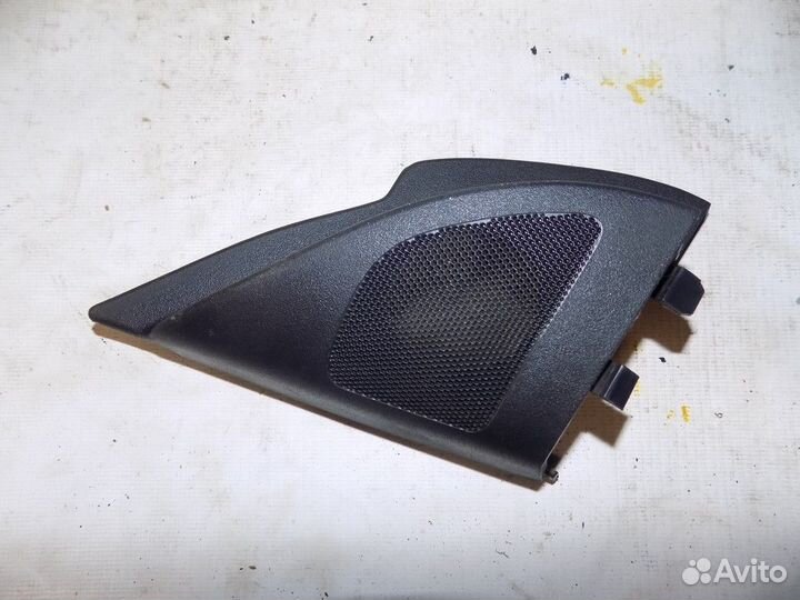 Крышка зеркала внутренняя левая Lancer (CX,CY) 200