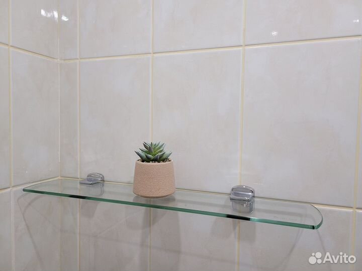 Полка стеклянная smedbo с держателями