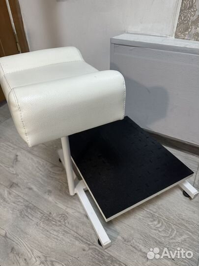 Педикюрная подставка для ног