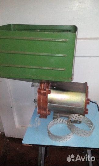 Крупорушка зернодробилка