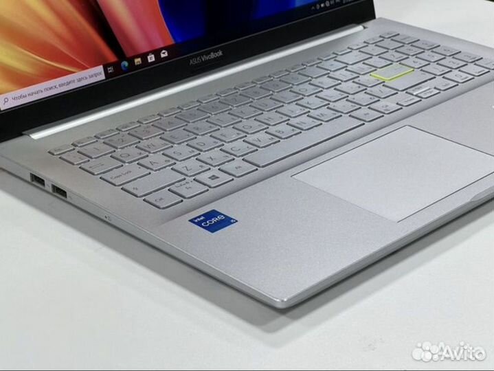 Asus VivoBook Oled 8G озу Core i5 11th SSD512g