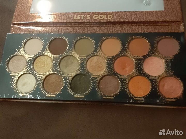 Палетка теней make up for ever
