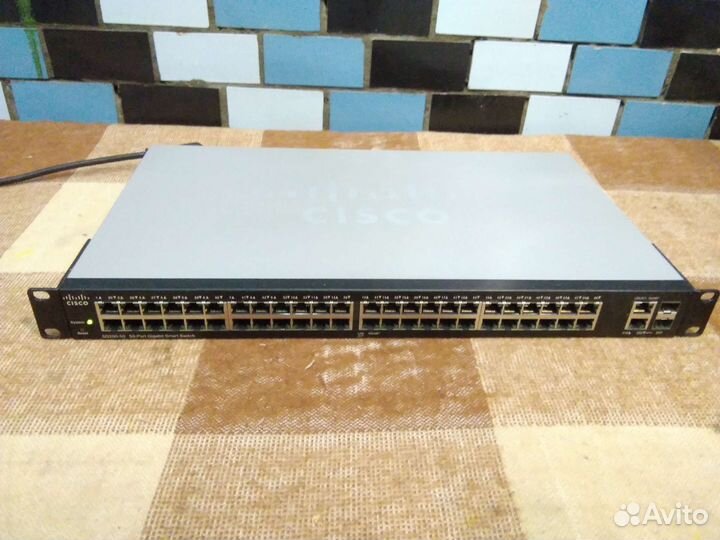 Коммутатор Cisco SG200-50 Gigabit Smart Switch