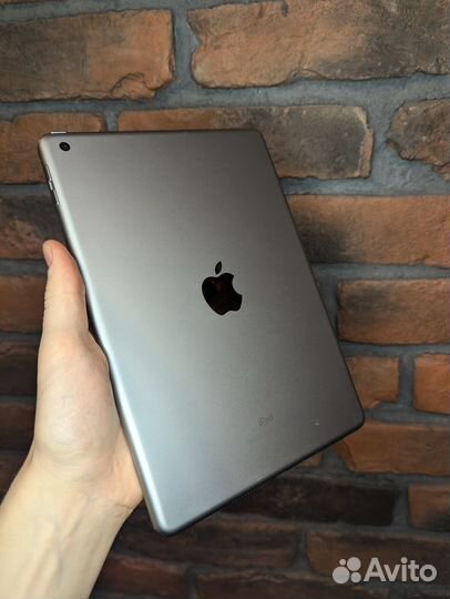 iPad 5 2017 Space Gray ростест 32гб