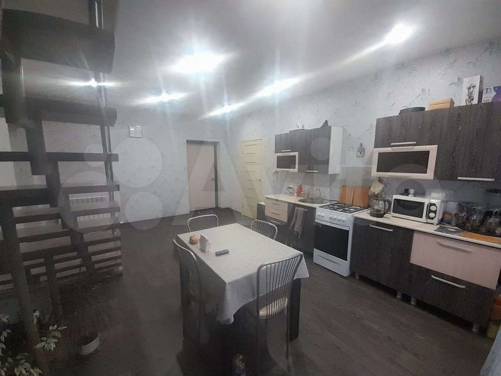 Дом 134,8 м² на участке 10 сот.