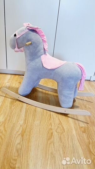 Детская качалка лошадь