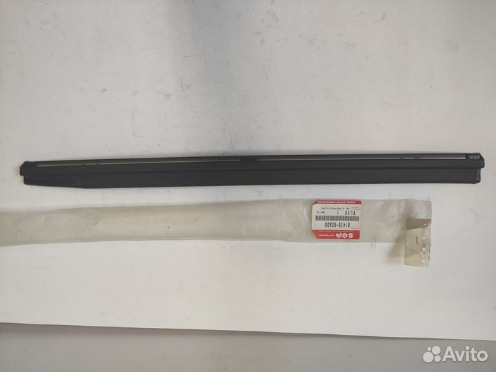 Накладка стойки кузова 8141662A00