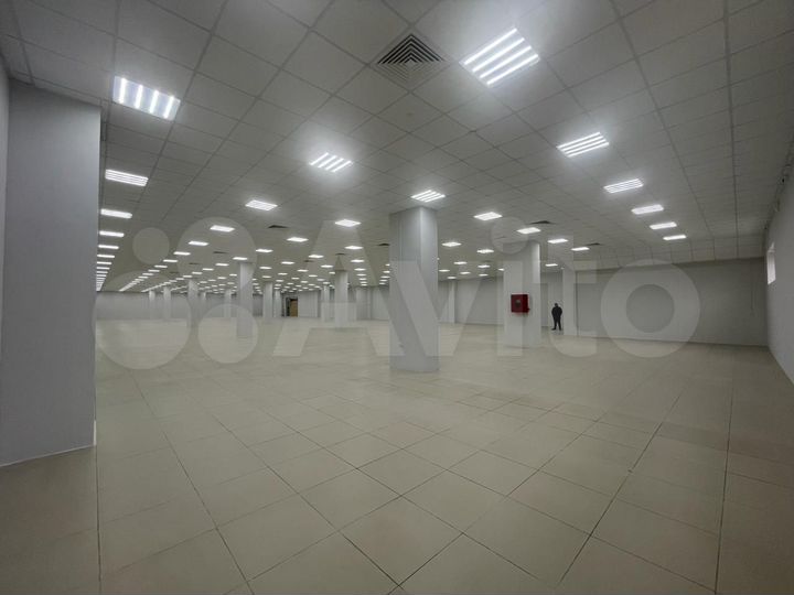 Торговая площадь, 1490 м²