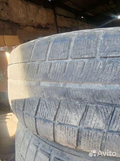 Bridgestone Blizzak DM-V1 205/65 R16