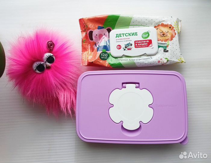 Новый контейнер Tupperware для салфеток 650 мл