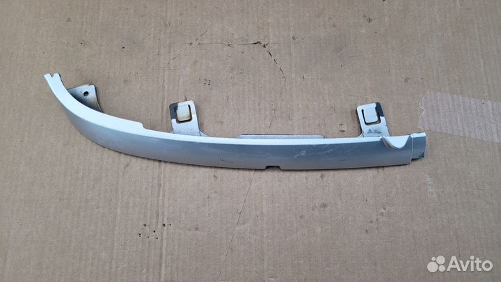 Облицовка фары (ресничка, накладка) ваз 2114