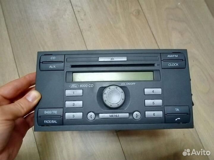 Магнитола от Ford C-MAX 2003-2011