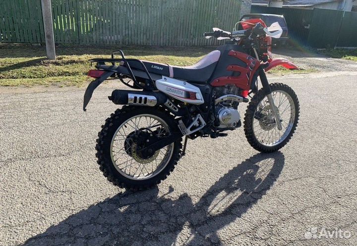 Мотоцикл Lifan LF-200GY-5