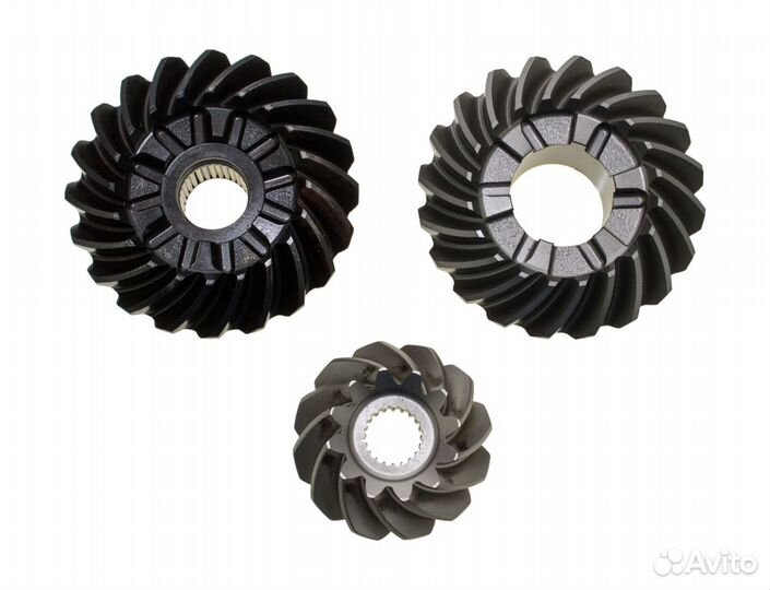 Шестерни редуктора Suzuki DF300 (комплект)