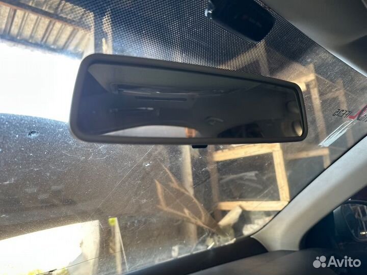 Зеркало заднего вида салонное Volkswagen Jetta