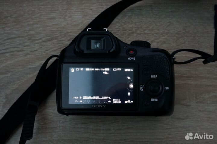 Беззеркалка sony a3500