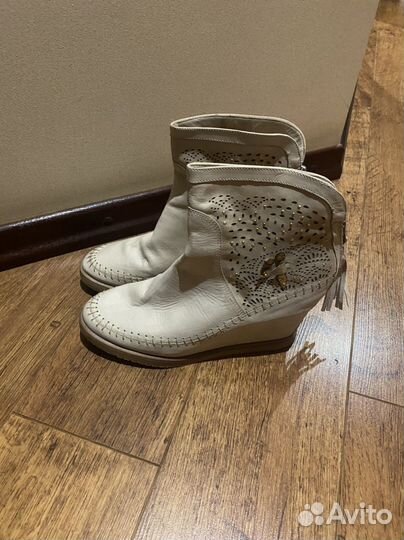 Ботильоны 39