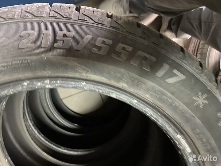 RoadX RX Frost WC01 215/55 R17 94H