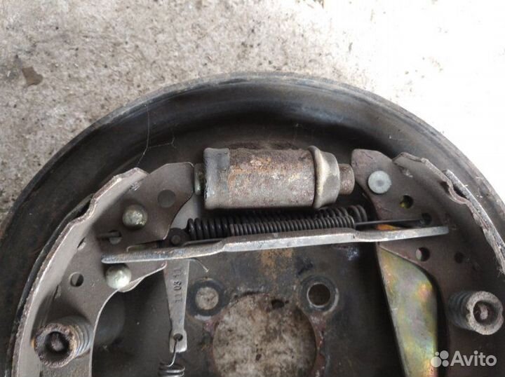 Тормозной механизм задний левый Chery Bonus А13