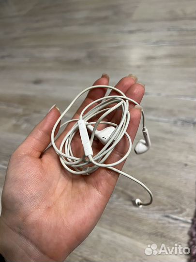 Наушники apple EarPods