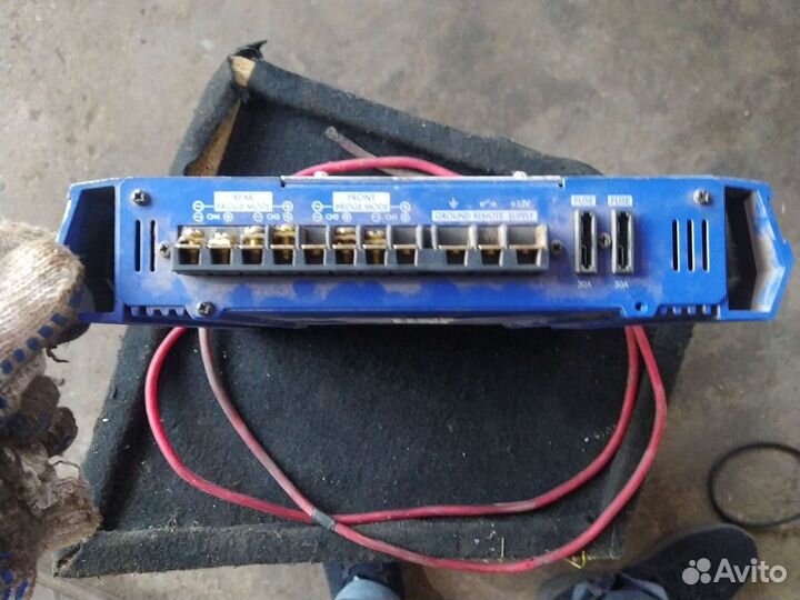 Усилитель мощности звука Blaupunkt