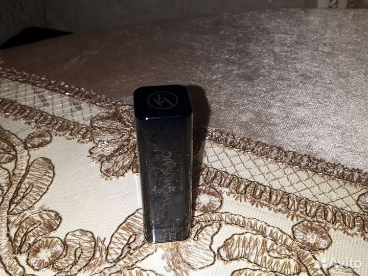 Помада губная