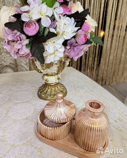 Декор для дома вазы с цветами