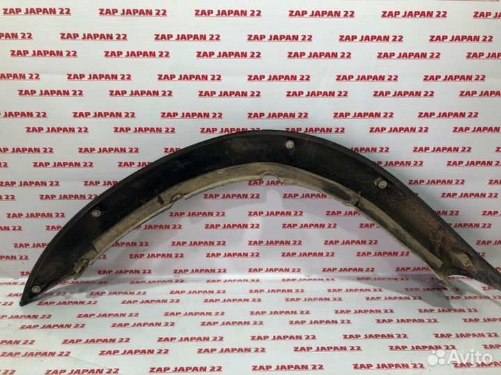 Расширитель крыла передний правый Mitsubishi