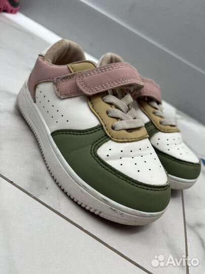Обувь для девочки