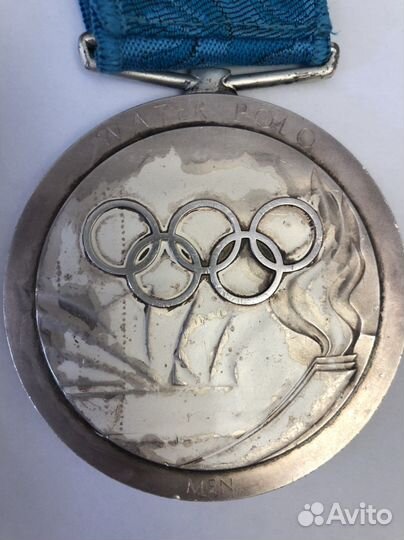 Серебряная Олимпийская медаль 2000 года