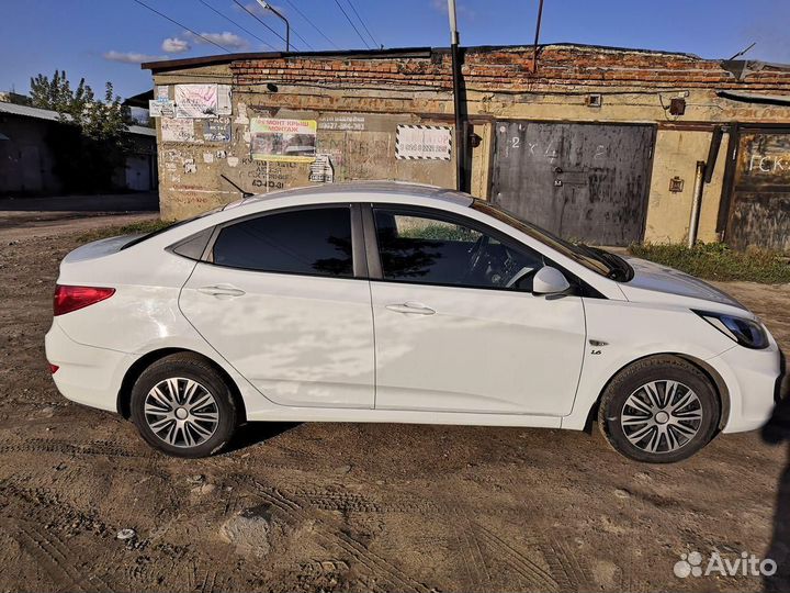 Hyundai Solaris 1.6 AT, 2012, 160 000 км