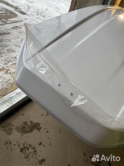 Бокс Lux Major 217 см белый глянец