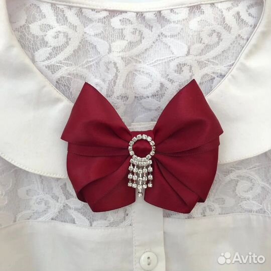 Школьный галстук и банты