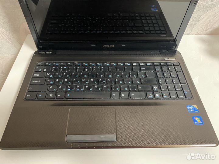 Ноутбук asus