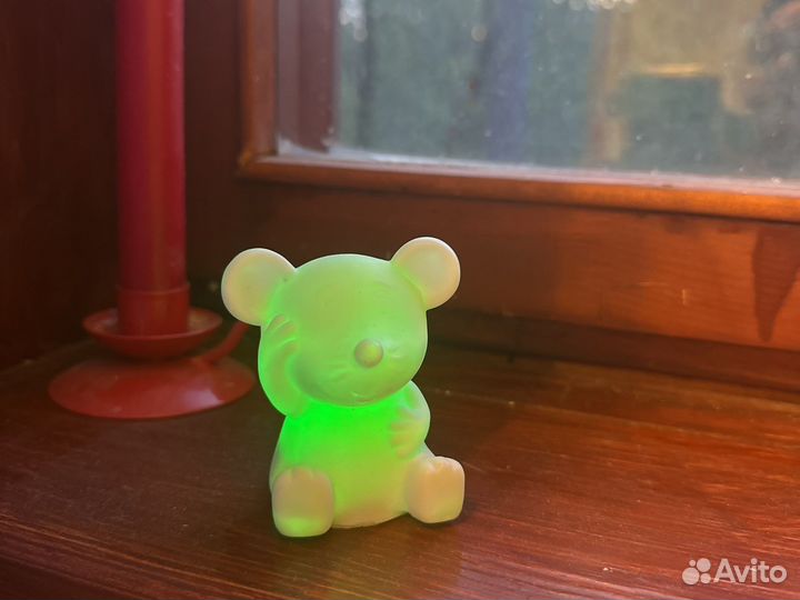 Ночник(меняет цвет)