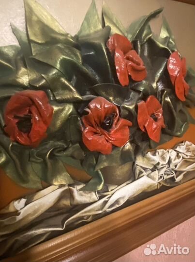 Картина из кожи